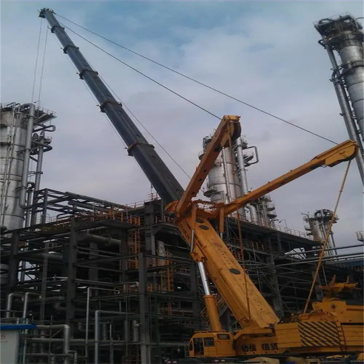 高场办事处吊板房的吊车